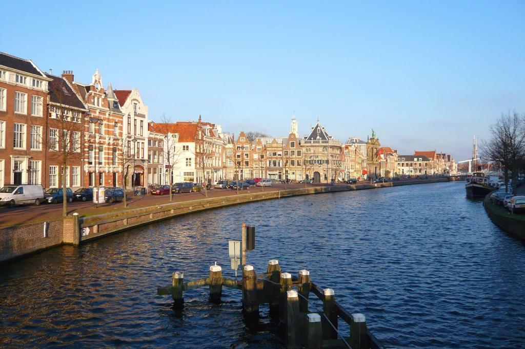 Turfhuys Aan Het Spaarne Haarlem Dış mekan fotoğraf